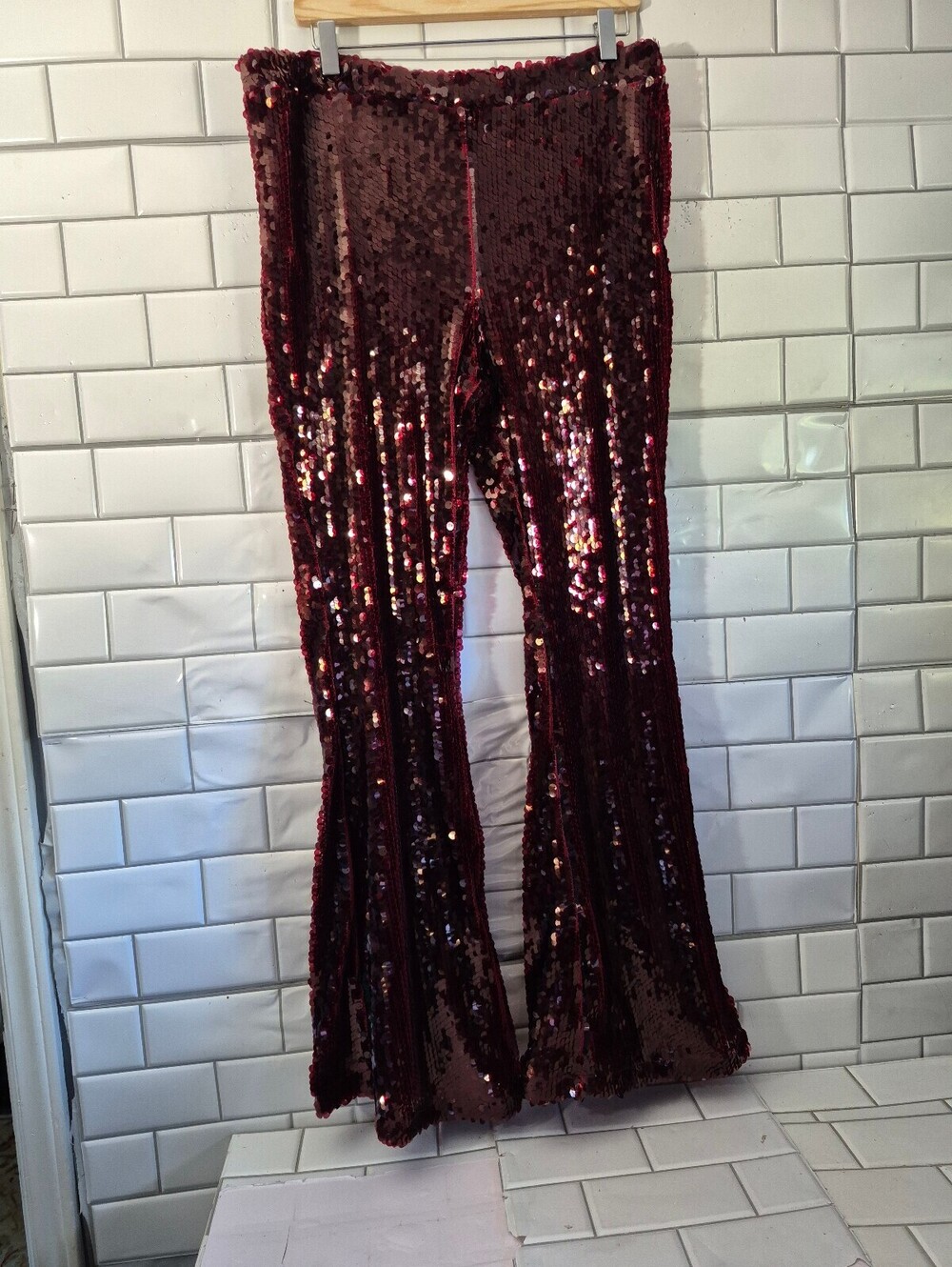 Fashion Nova Burgundy Sequin Flare Pants Xl. Sparkling Allover Sequins With A Fi